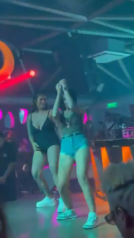 Mr. We Outside — everyday Pattaya moment 2
